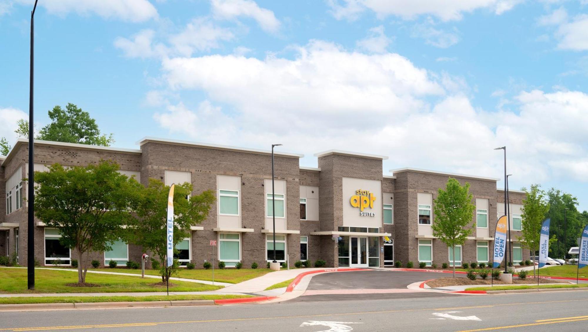 Stayapt Suites Raleigh-Durham/Rtp Clegg Exterior foto